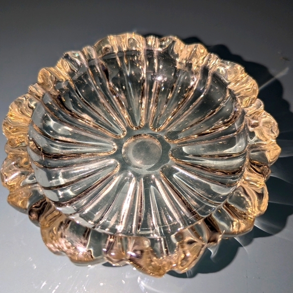 Vintage Midcentury Modern Hazel Atlas Starburst Flower Mold Glass Ashtray 1950s - Picture 2 of 8